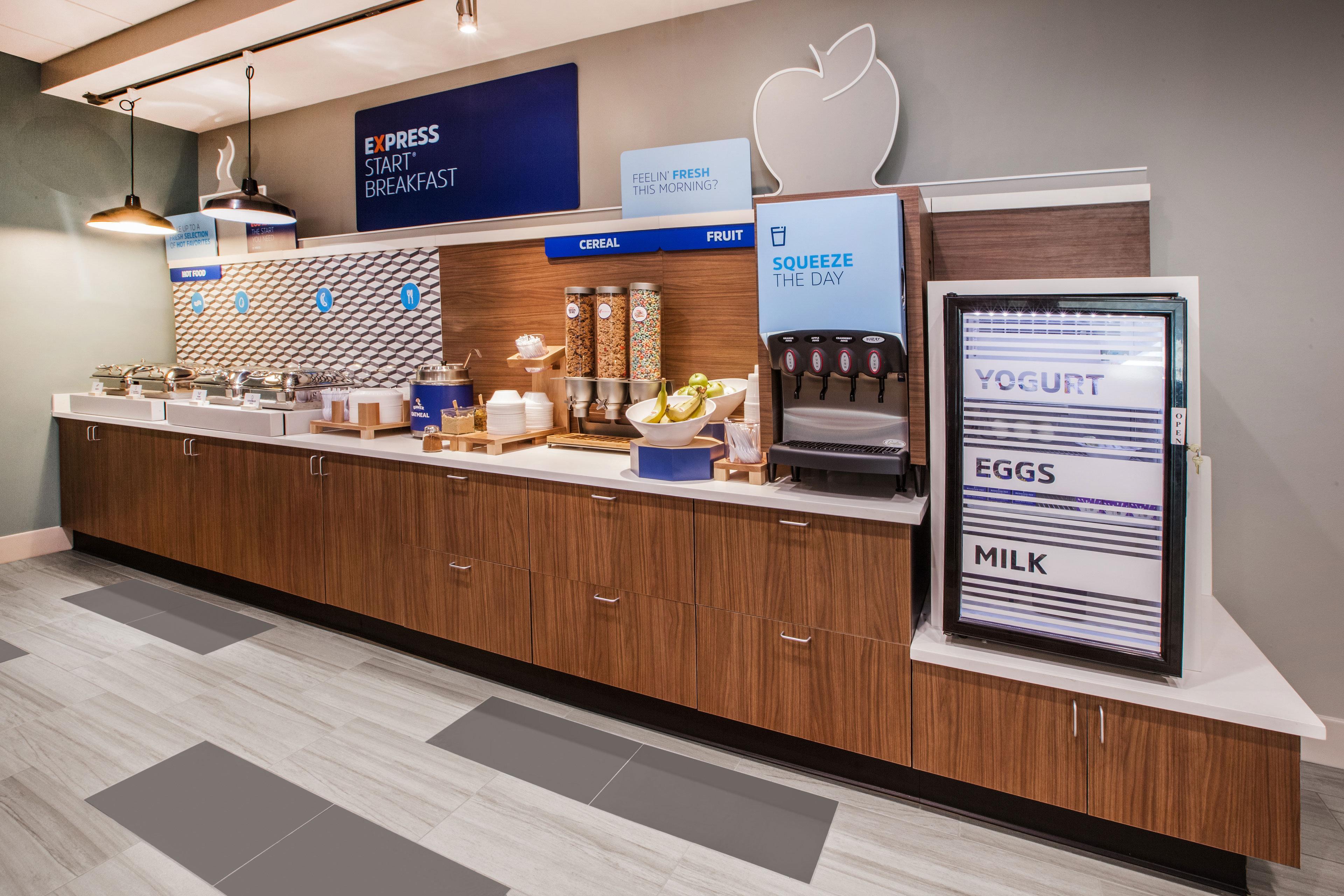 Holiday Inn Express Hotel & Suites Milton By Ihg Bagian luar foto